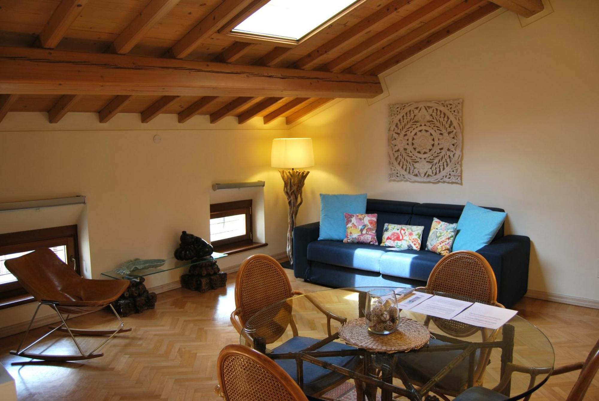 דירות פסקיארה דל גארדה Attic 1 Centro Storico מראה חיצוני תמונה